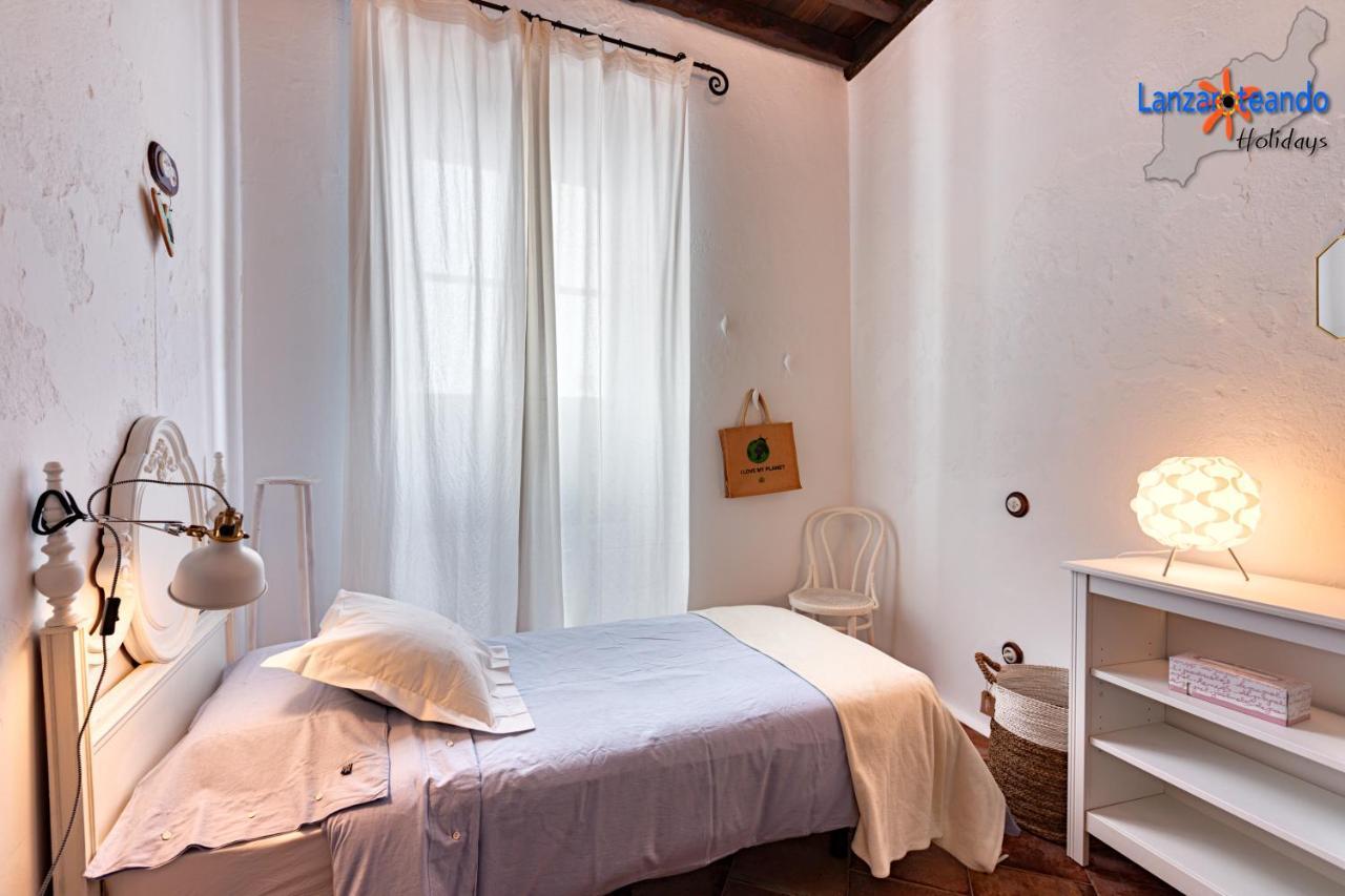 Vivienda Vacacional El Patio De Franky Teguise  Eksteriør bilde