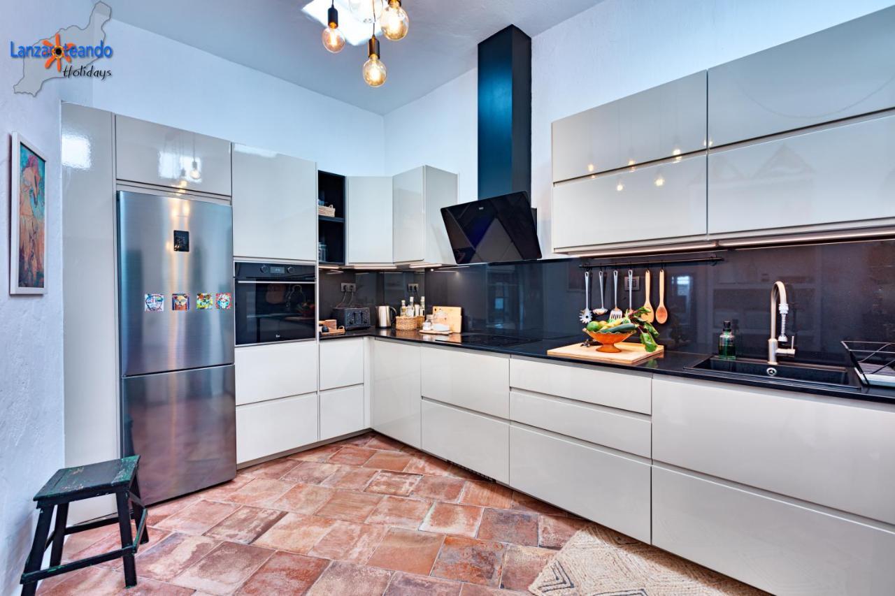 Vivienda Vacacional El Patio De Franky Teguise  Eksteriør bilde
