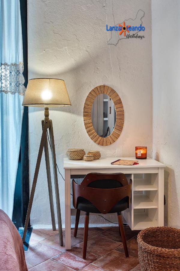 Vivienda Vacacional El Patio De Franky Teguise  Eksteriør bilde