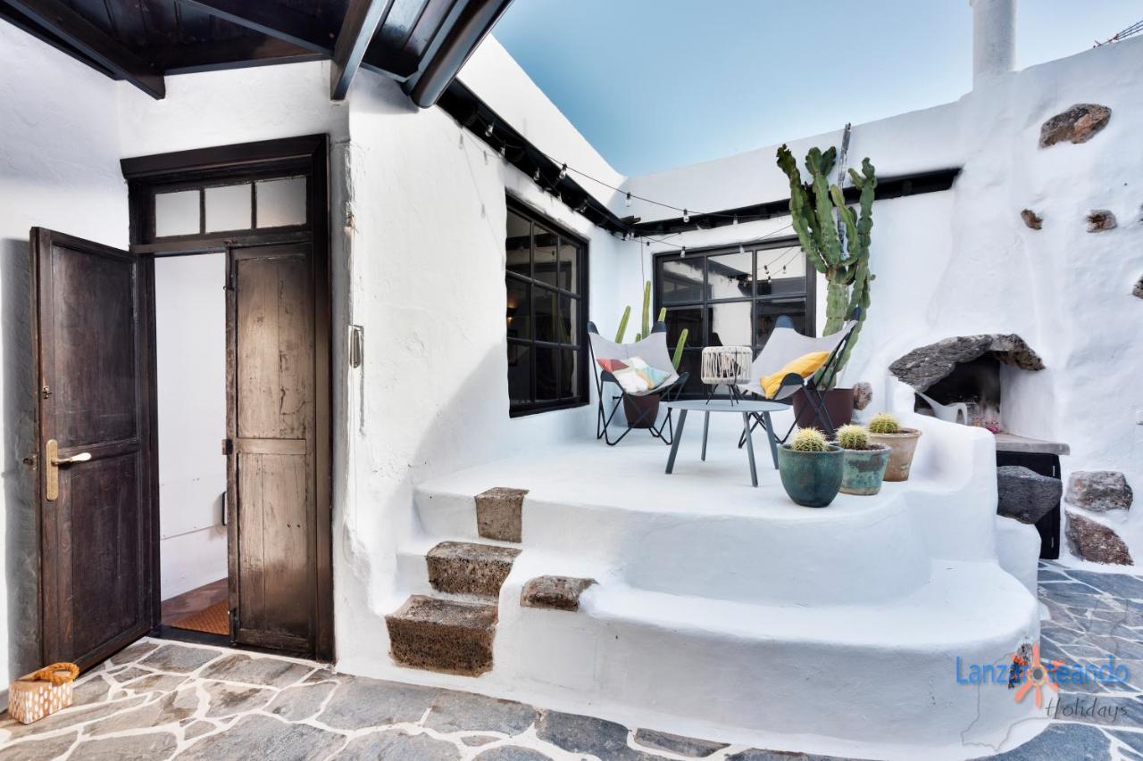 Vivienda Vacacional El Patio De Franky Teguise  Eksteriør bilde