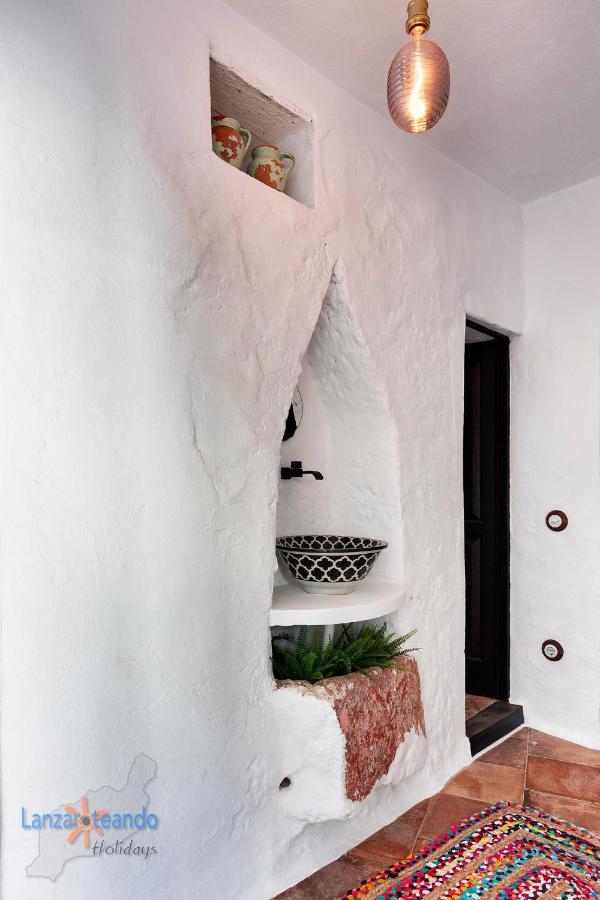 Vivienda Vacacional El Patio De Franky Teguise  Eksteriør bilde